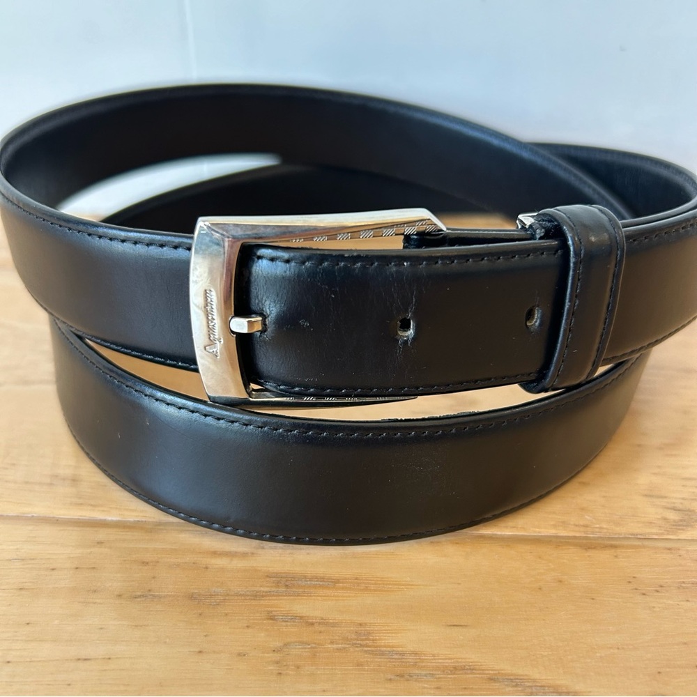 Aquascutum Black Leather Belt Silver Buckle 42 EUC